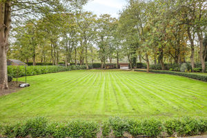 Photo 21- click for photo gallery